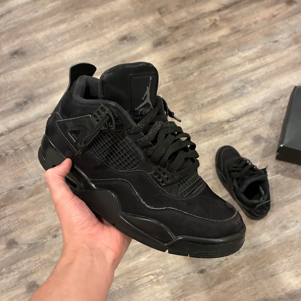 Jordan Men's Black Sneakers
